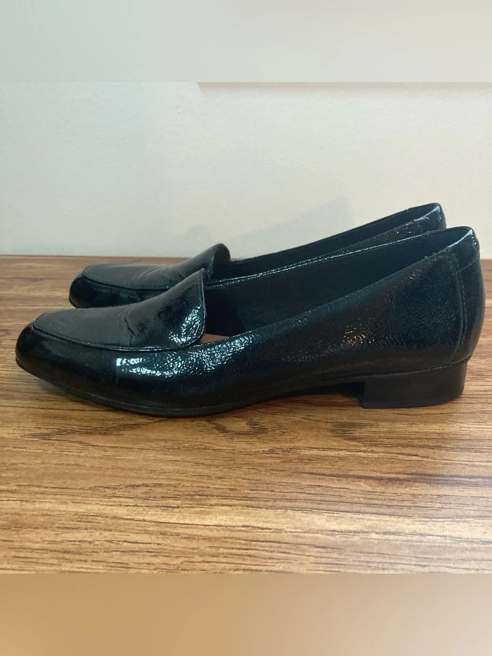 Clarks Glossy Black Shoes 7